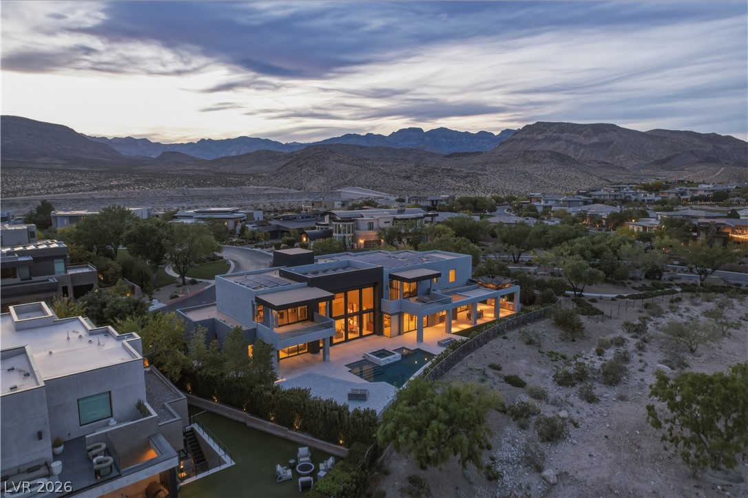 98 Sun Glow Lane Las Vegas NV 89135