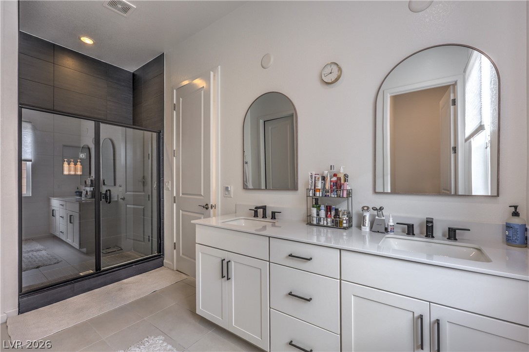 8935 Cassia Winds Street Las Vegas NV 89166