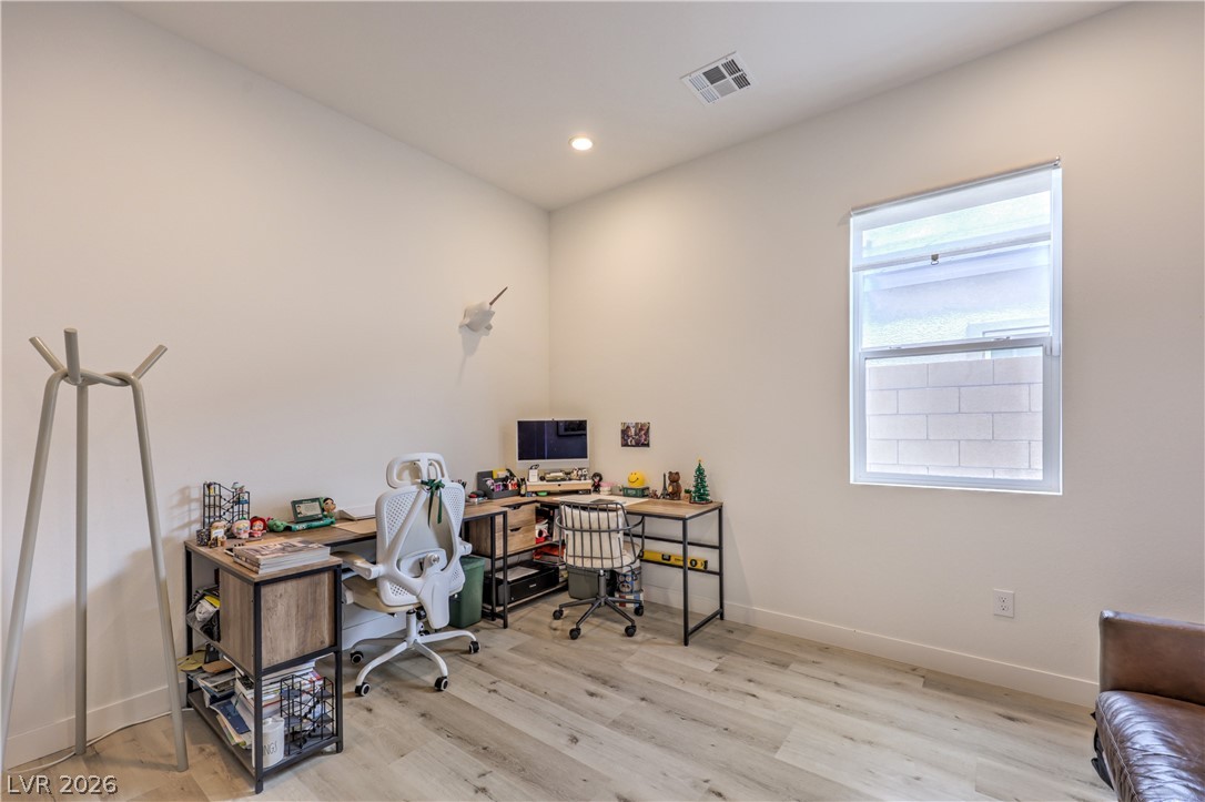 8935 Cassia Winds Street Las Vegas NV 89166