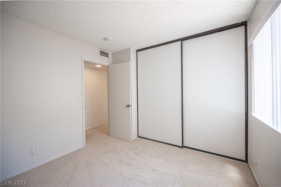4386 Newhaven Drive Las Vegas NV 89147