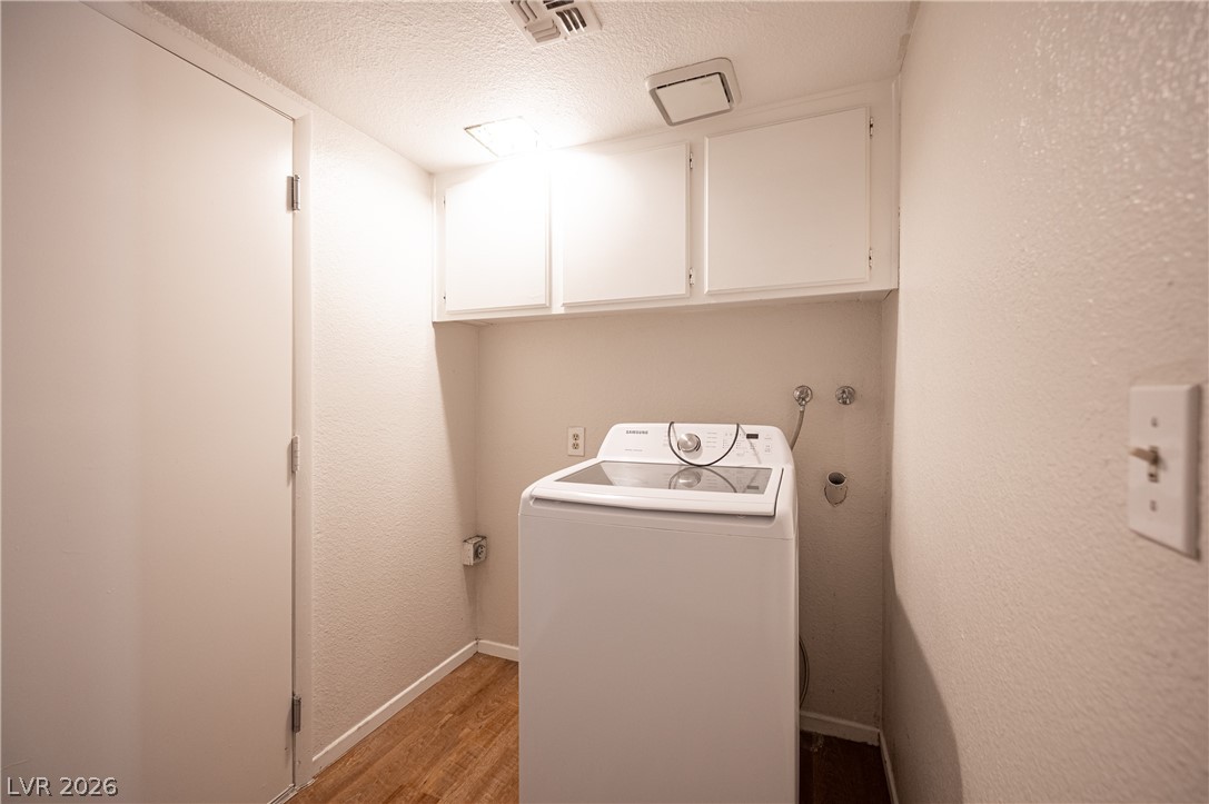 4386 Newhaven Drive Las Vegas NV 89147