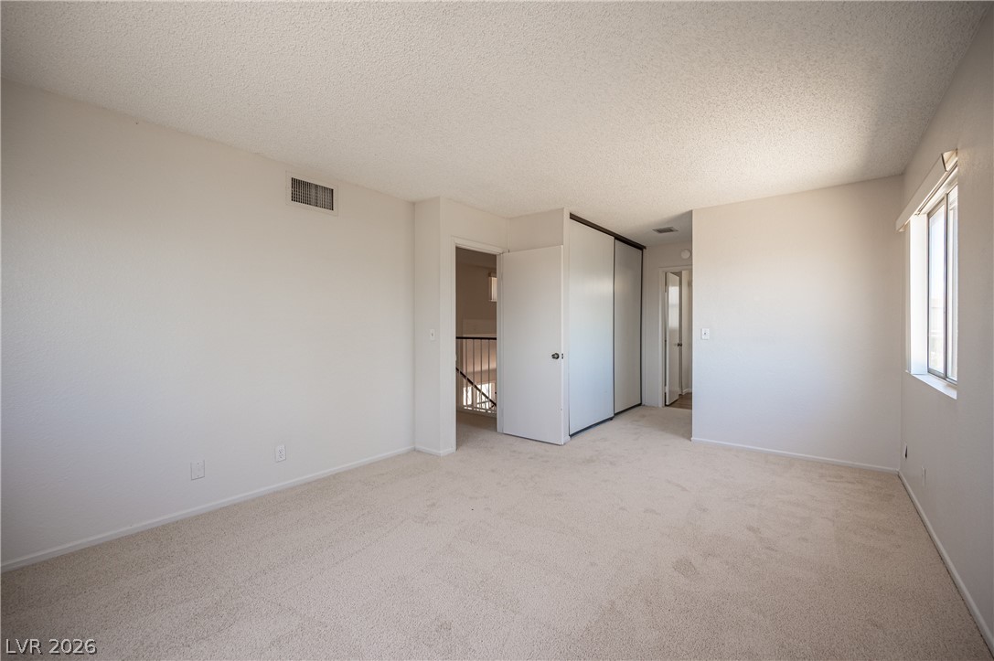4386 Newhaven Drive Las Vegas NV 89147