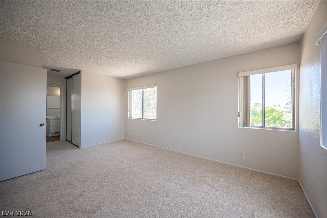 4386 Newhaven Drive Las Vegas NV 89147