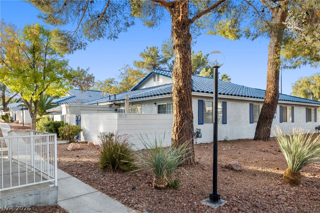 2141 Twickenham Place D Las Vegas NV 89108