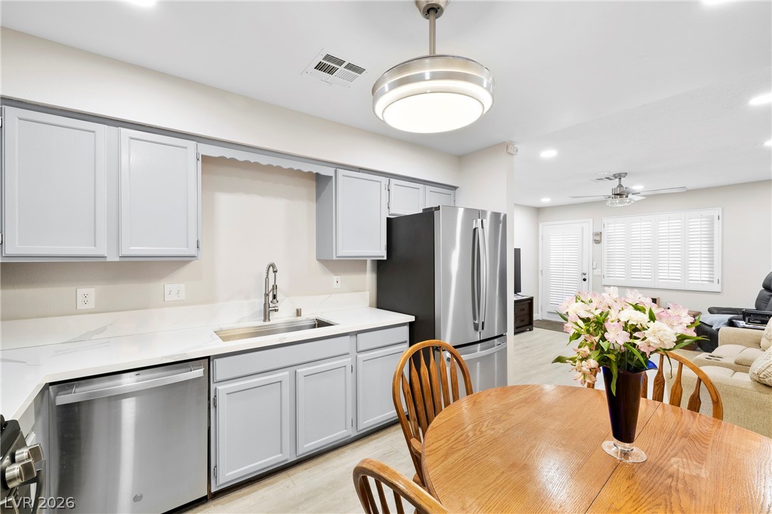 2141 Twickenham Place D Las Vegas NV 89108