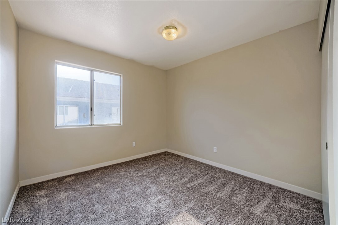 9304 Chilly Pond Avenue Las Vegas NV 89129