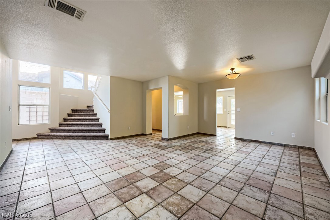 9304 Chilly Pond Avenue Las Vegas NV 89129