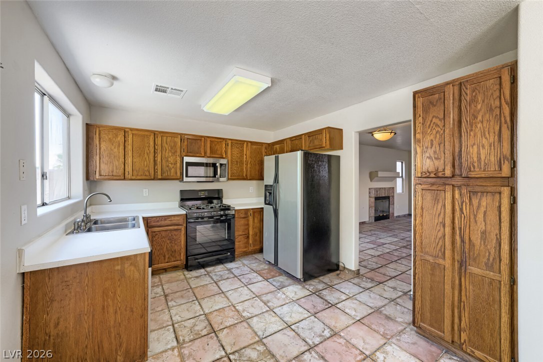 9304 Chilly Pond Avenue Las Vegas NV 89129