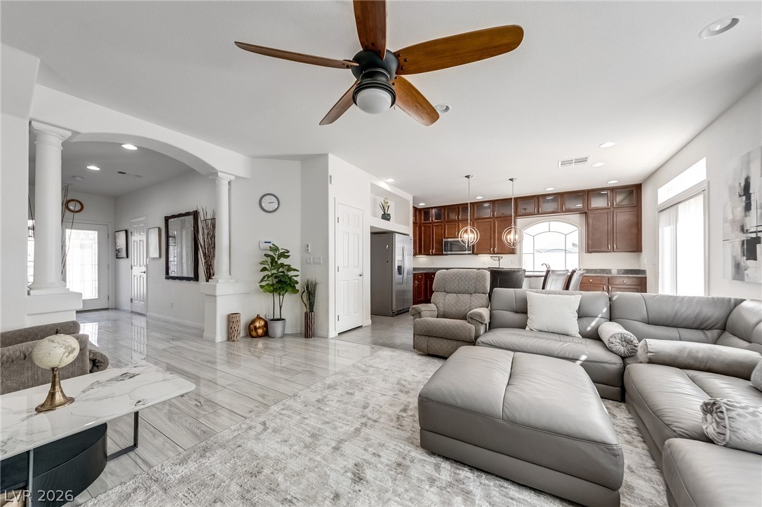 6009 Thistle Meadow Avenue Las Vegas NV 89139
