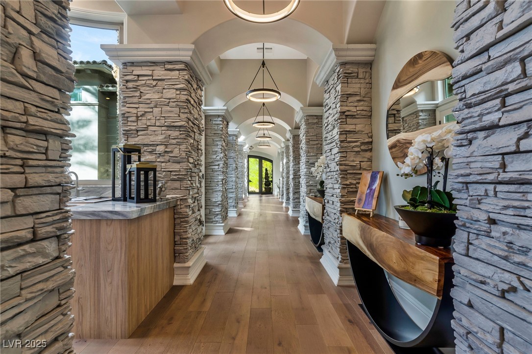 5 Wood Creek Court Las Vegas NV 89141