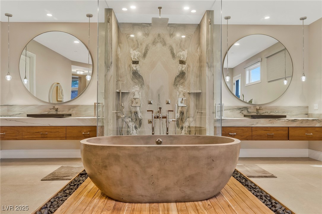 5 Wood Creek Court Las Vegas NV 89141