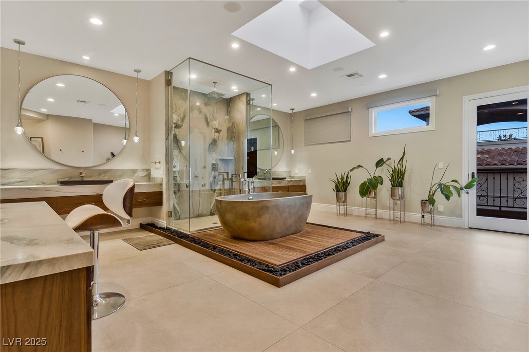 5 Wood Creek Court Las Vegas NV 89141