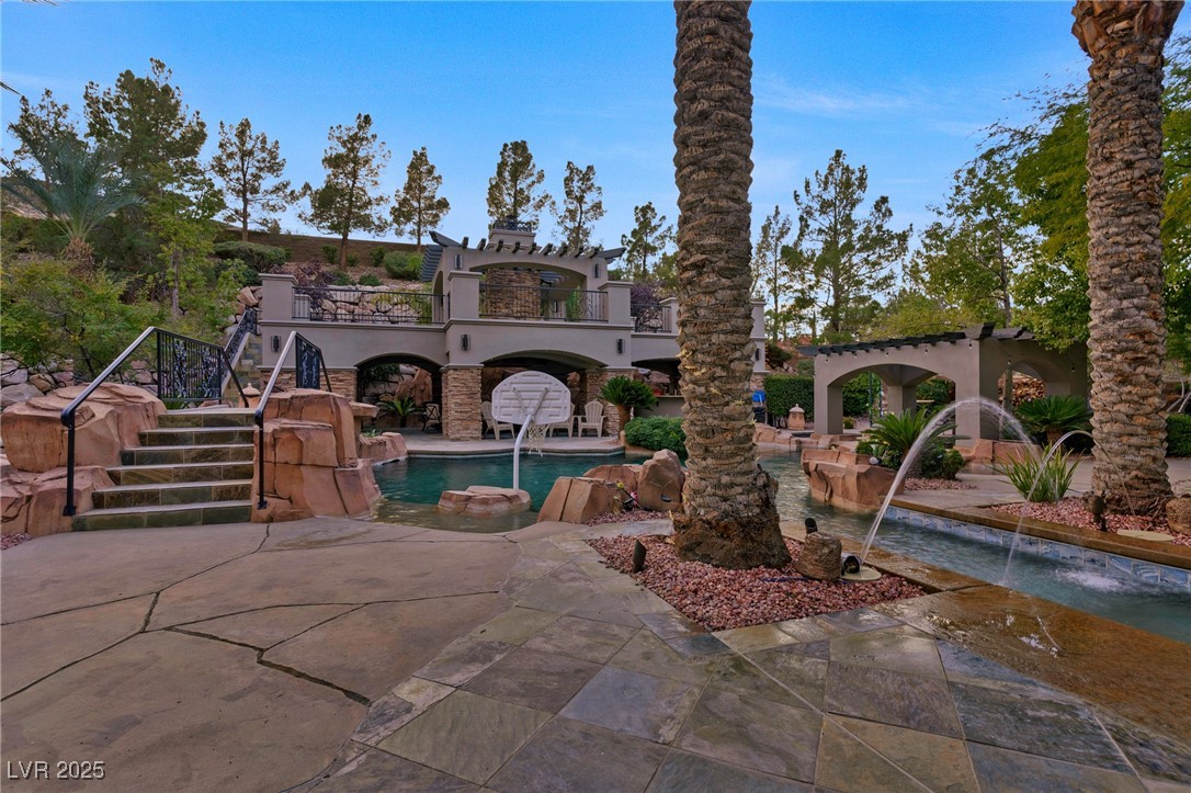 5 Wood Creek Court Las Vegas NV 89141