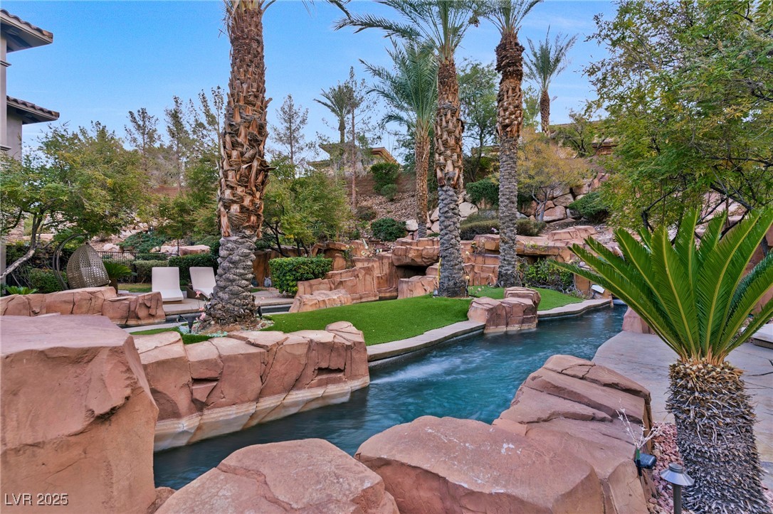 5 Wood Creek Court Las Vegas NV 89141