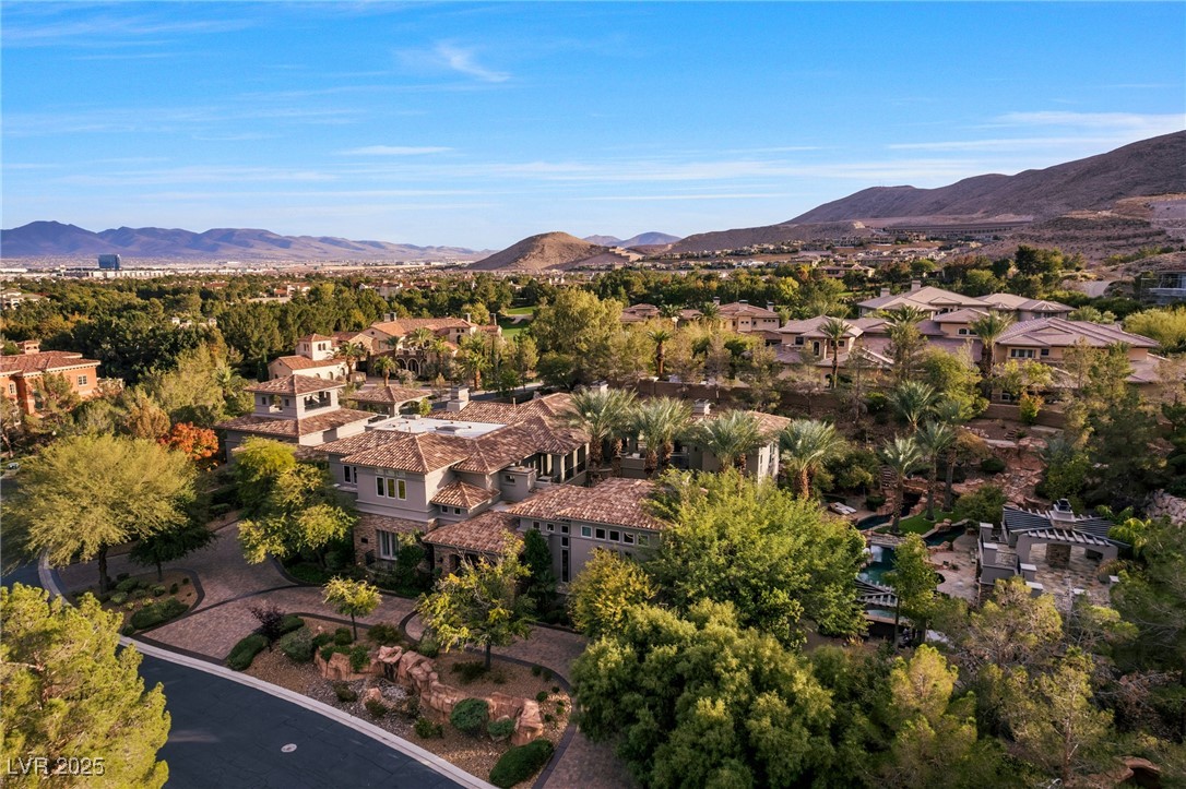 5 Wood Creek Court Las Vegas NV 89141