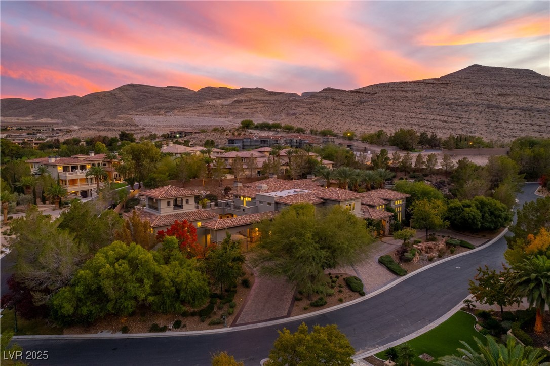 5 Wood Creek Court Las Vegas NV 89141