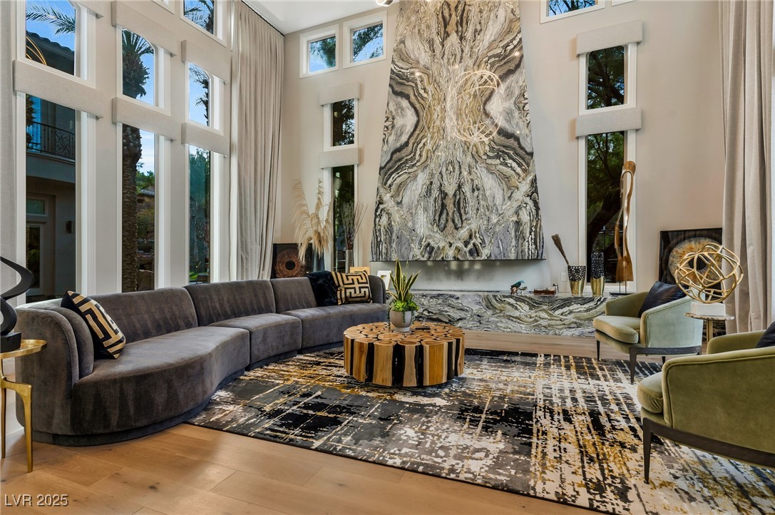 5 Wood Creek Court Las Vegas NV 89141