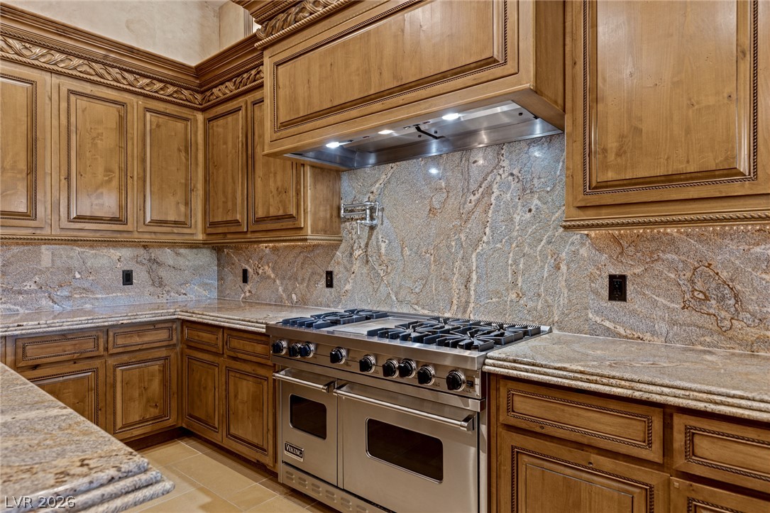 9724 Verlaine Court Las Vegas NV 89145