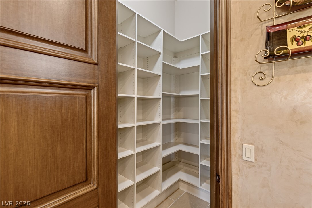 9724 Verlaine Court Las Vegas NV 89145