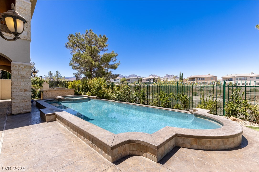 9724 Verlaine Court Las Vegas NV 89145
