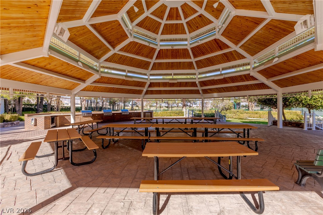 9724 Verlaine Court Las Vegas NV 89145