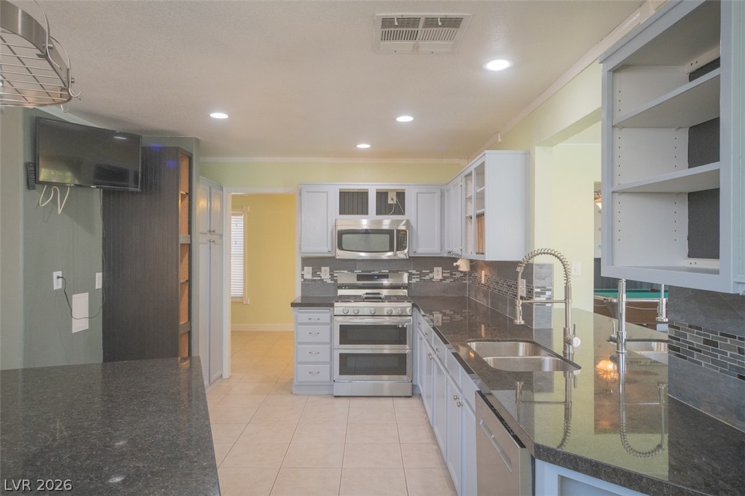 121 Heather Drive Henderson NV 89002