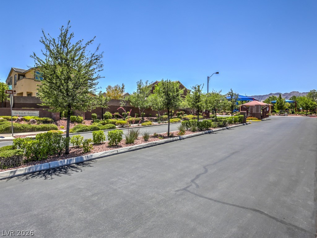 10560 Laurelwood Lake Avenue Las Vegas NV 89166