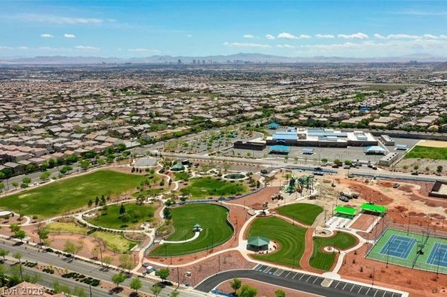 10560 Laurelwood Lake Avenue Las Vegas NV 89166