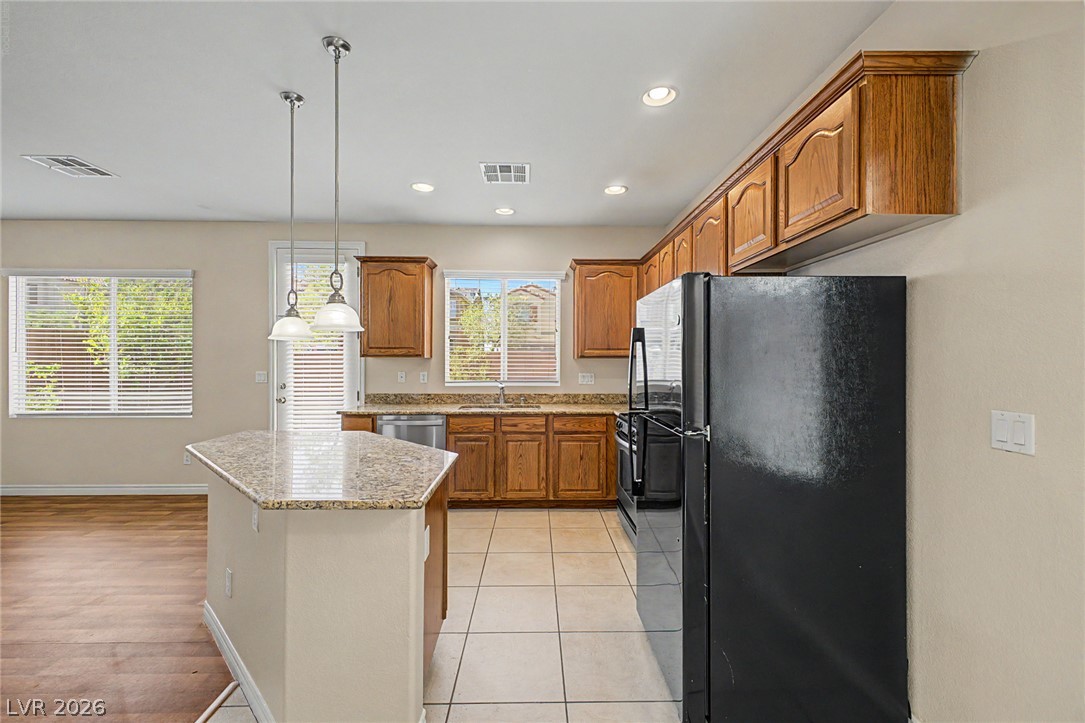 10560 Laurelwood Lake Avenue Las Vegas NV 89166