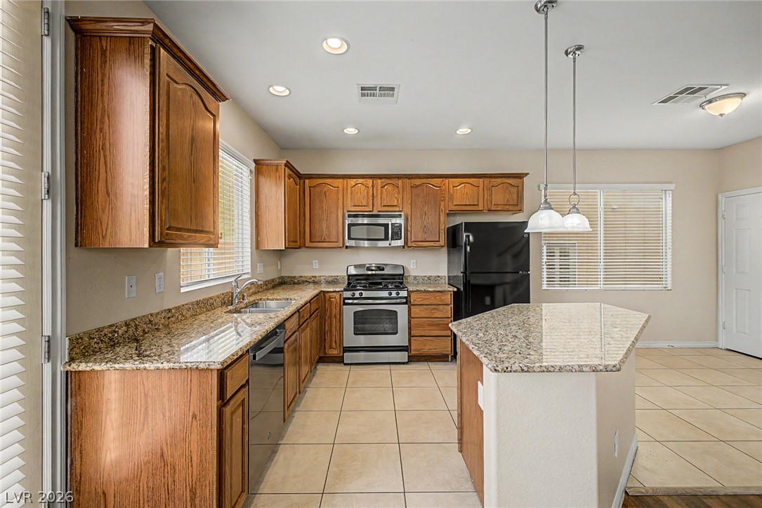 10560 Laurelwood Lake Avenue Las Vegas NV 89166
