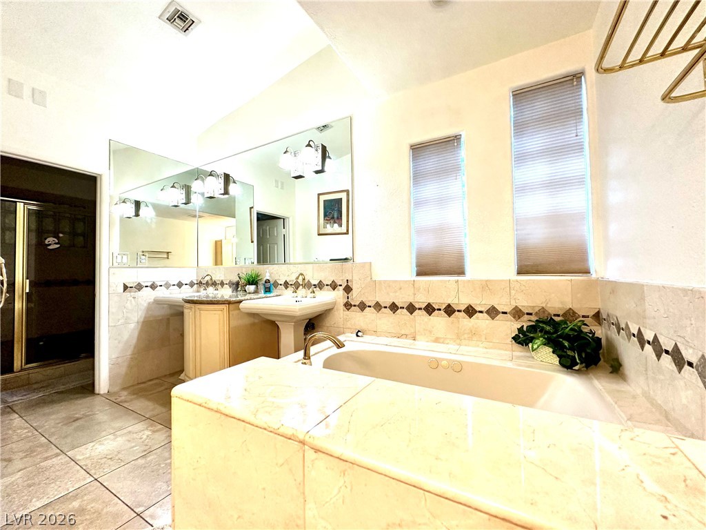 3811 Leisure Lane Las Vegas NV 89103