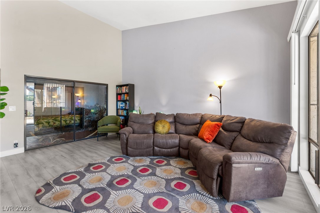 2511 Palmera Drive Las Vegas NV 89121