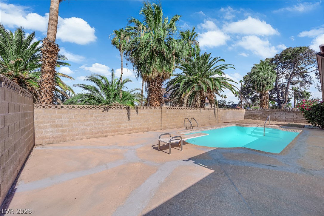 4204 Grace Street Las Vegas NV 89121