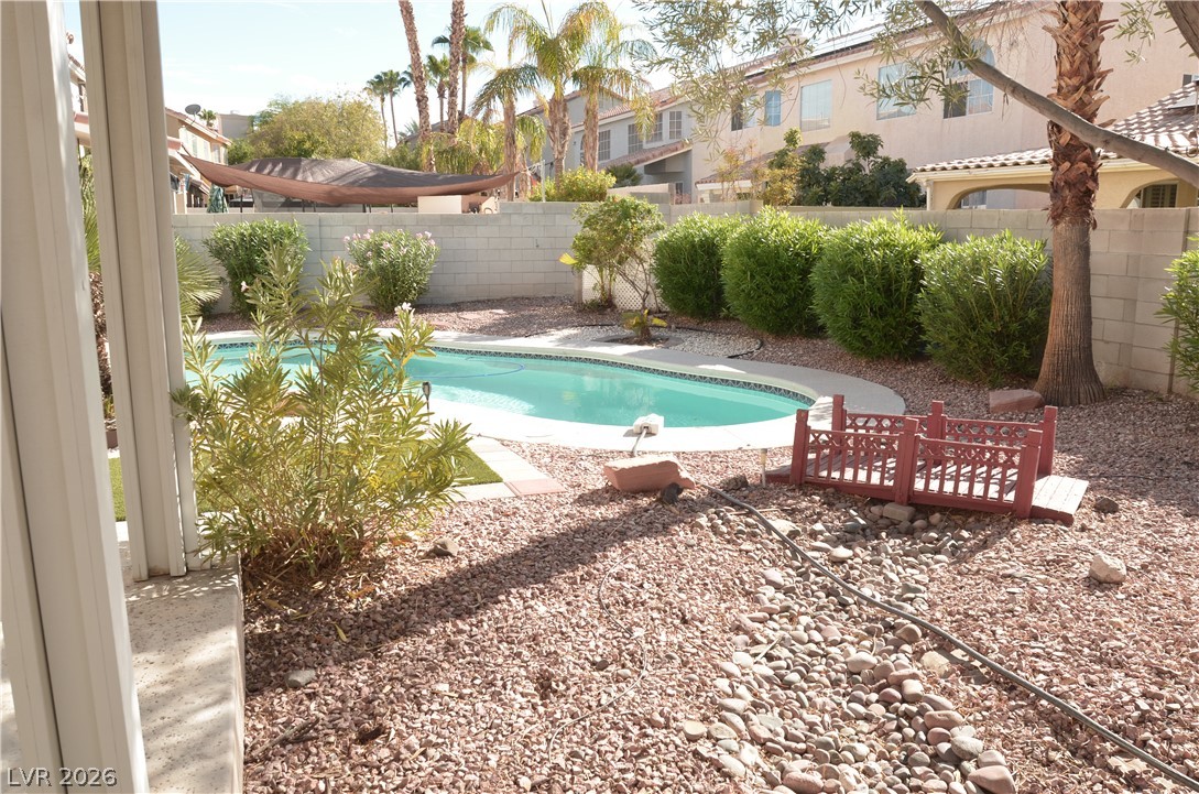 11 Old Lake Circle Henderson NV 89074
