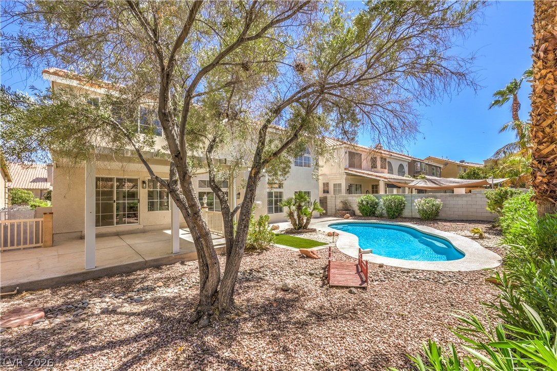 11 Old Lake Circle Henderson NV 89074