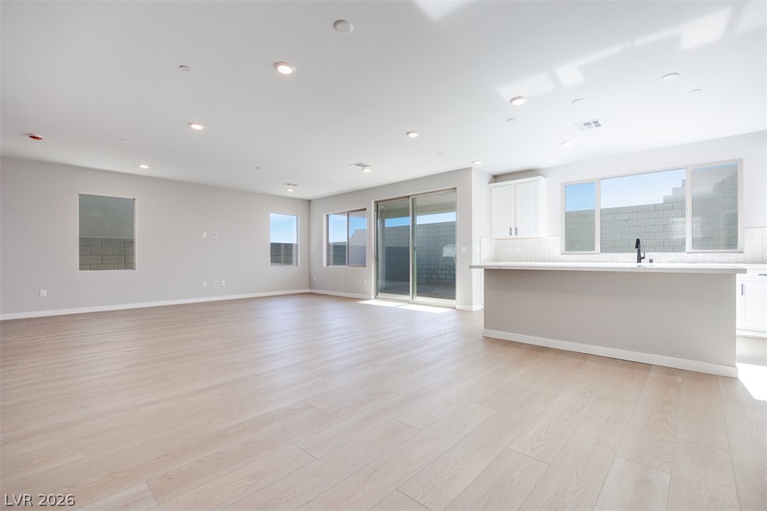 10473 Mountain Aster Avenue Las Vegas NV 89166