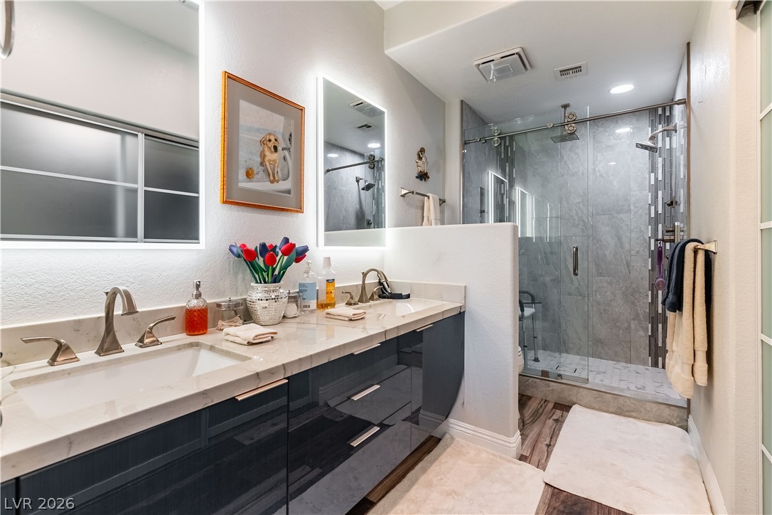 6956 Emerald Springs Lane Las Vegas NV 89113