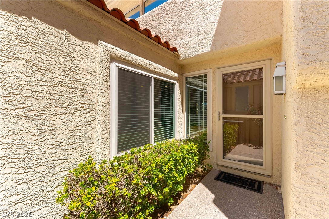 6956 Emerald Springs Lane Las Vegas NV 89113