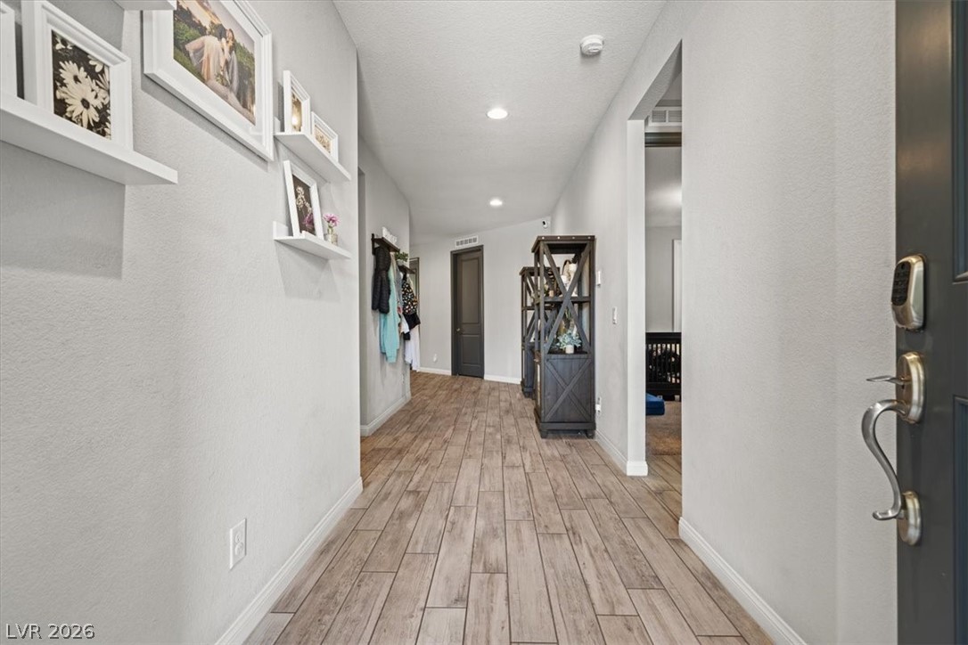 6320 Regina Ridge Street Las Vegas NV 89149