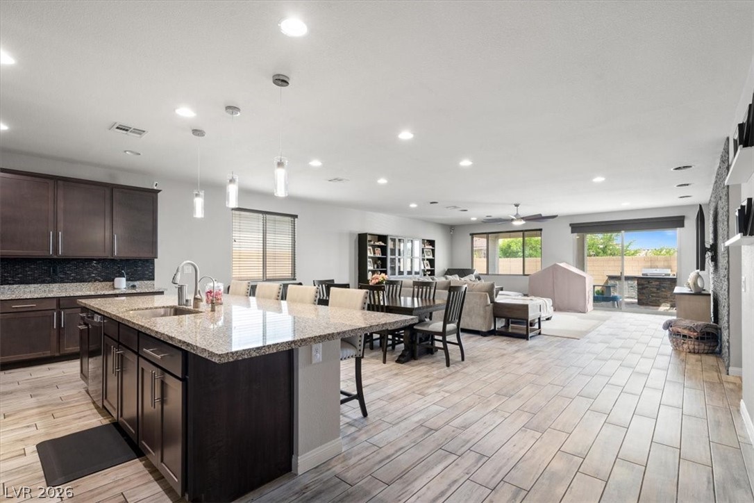 6320 Regina Ridge Street Las Vegas NV 89149