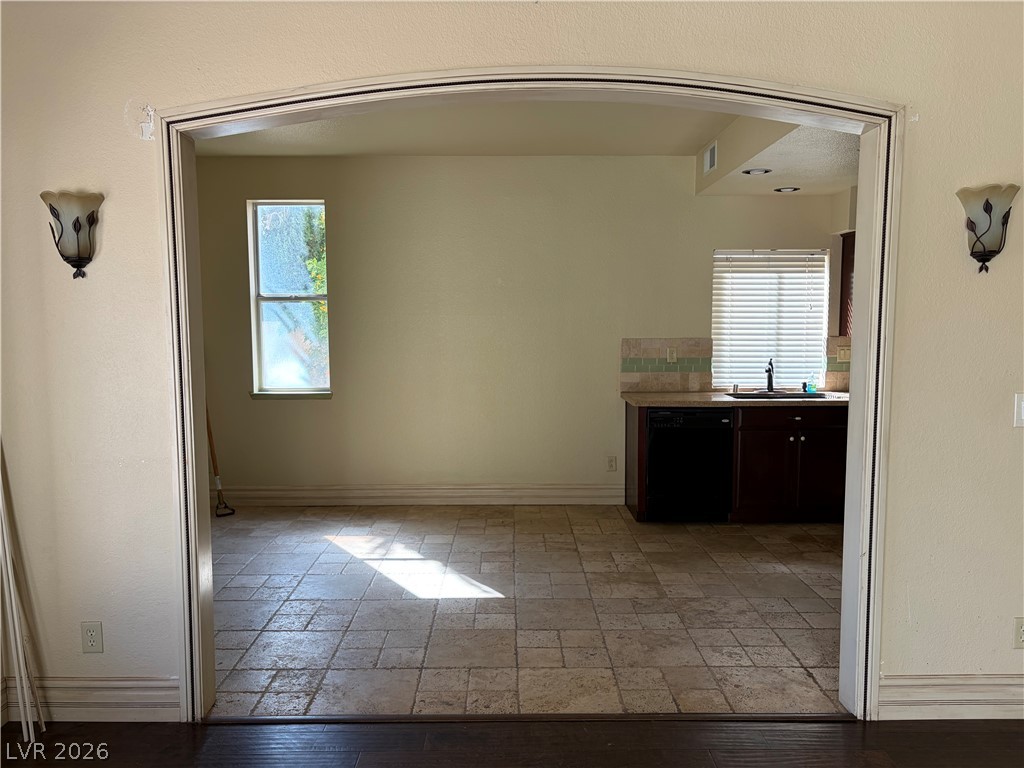 2536 Seascape Drive Las Vegas NV 89128