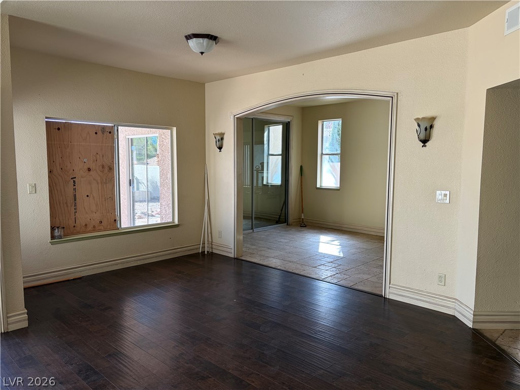 2536 Seascape Drive Las Vegas NV 89128
