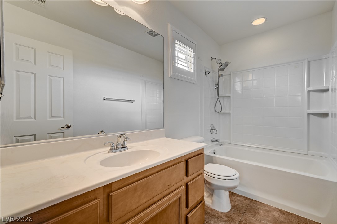 11472 Ogden Mills Drive 104 Las Vegas NV 89135