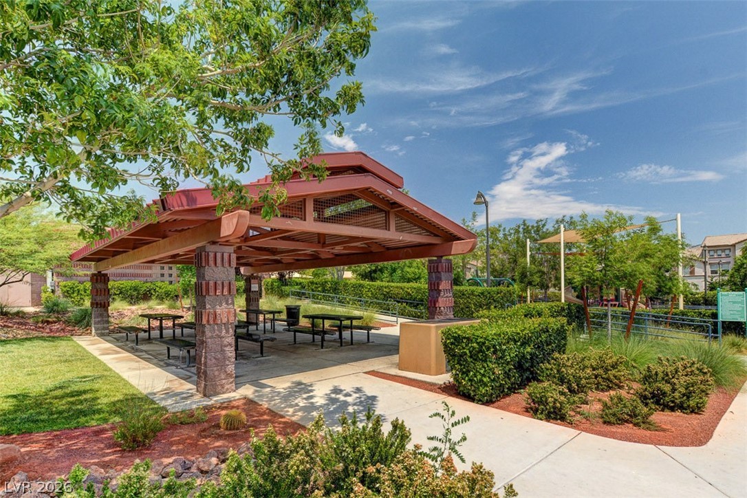 11472 Ogden Mills Drive 104 Las Vegas NV 89135