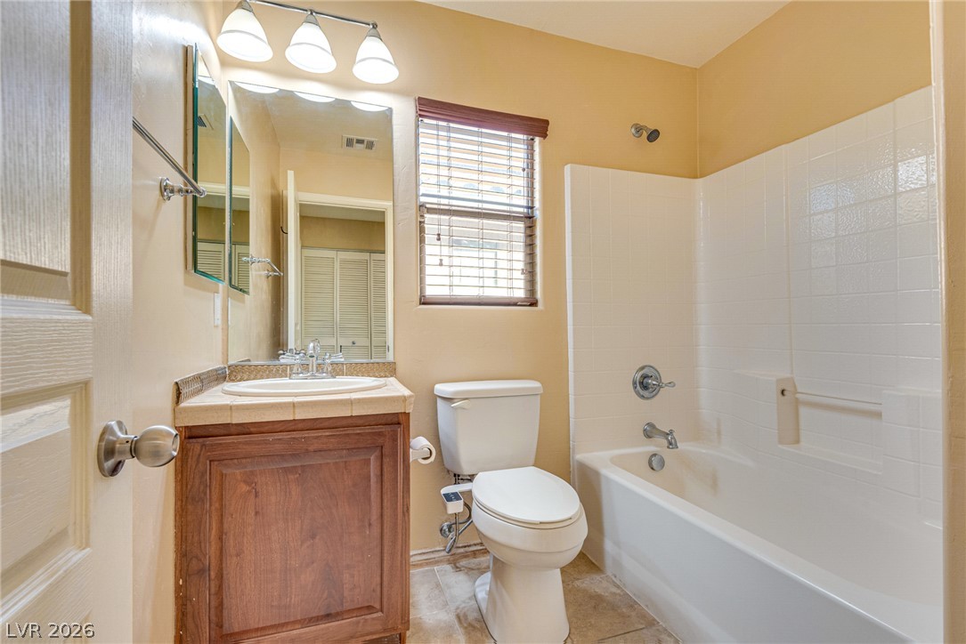 5280 Judkins Drive Las Vegas NV 89122