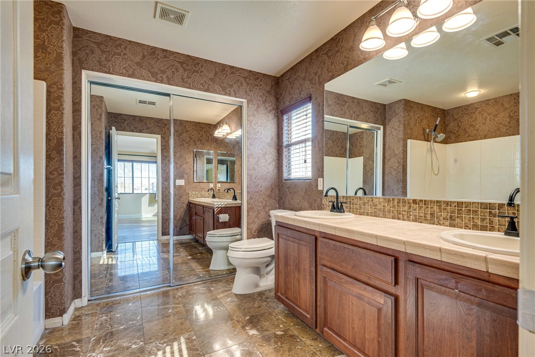5280 Judkins Drive Las Vegas NV 89122