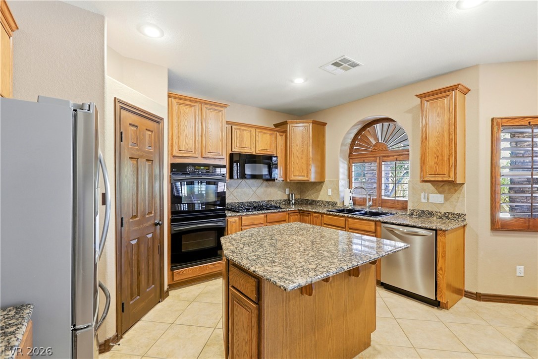 10777 Hunter Mountain Avenue Las Vegas NV 89129