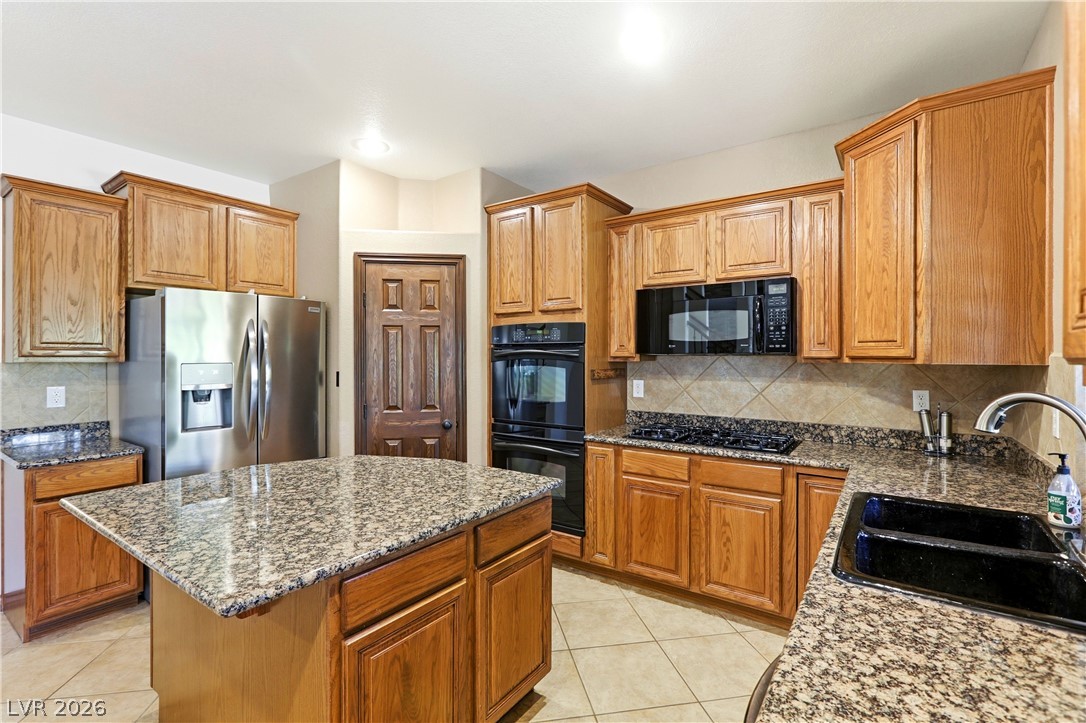 10777 Hunter Mountain Avenue Las Vegas NV 89129
