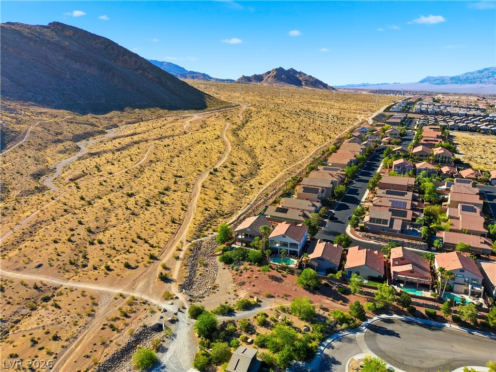 10777 Hunter Mountain Avenue Las Vegas NV 89129