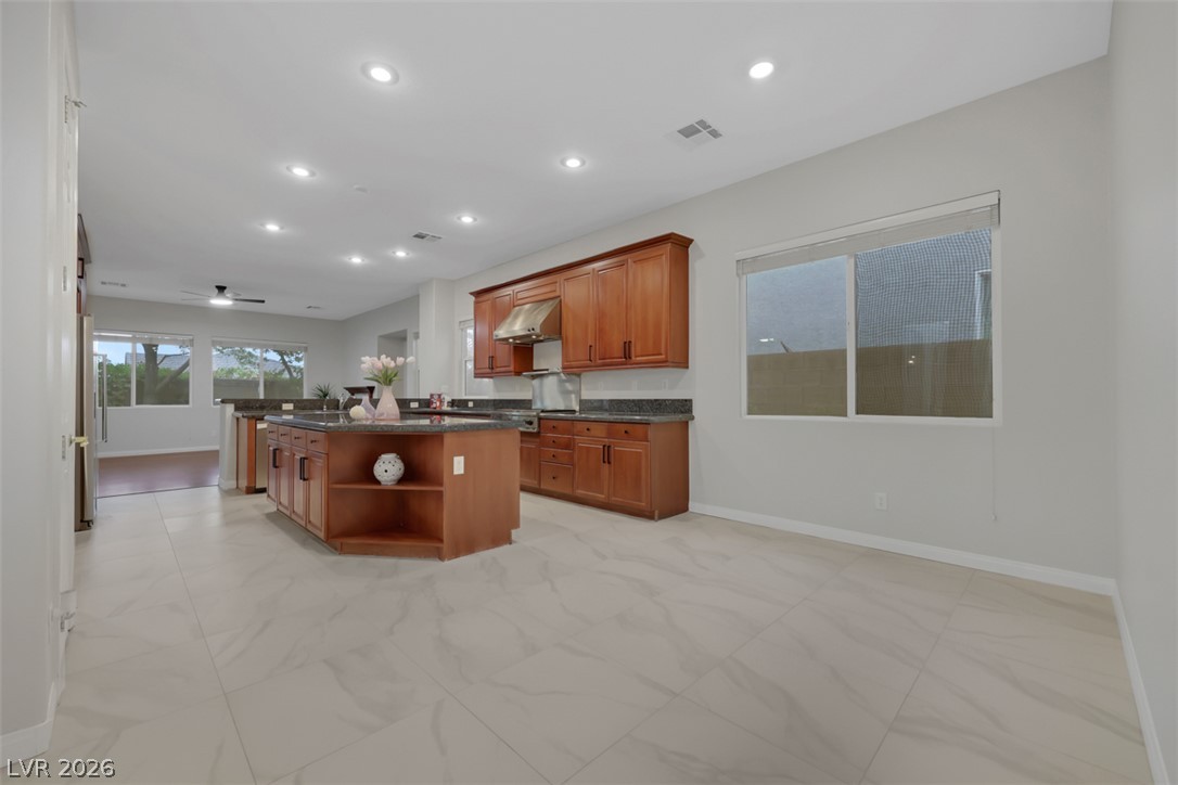 7970 Carson Creek Street Las Vegas NV 89113